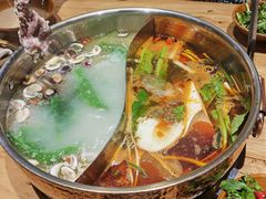 -黔诚多彩火锅(甲秀楼店)