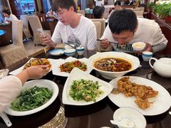 -喜乐餐厅•灯笼虾球首创者•本地小海鲜(二马路店)