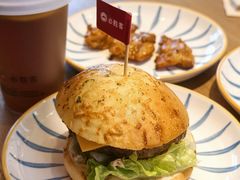 -必胜客(磁器口店)