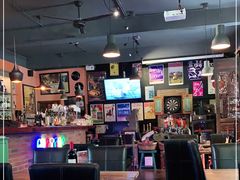 -SISTERS BAR RESTAURANT川意酒馆(嘉善老市H楼店)