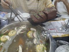 -牛一煲美食(江高店)