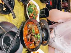 -老闵田螺馆·南昌特色小炒(梦时代店)