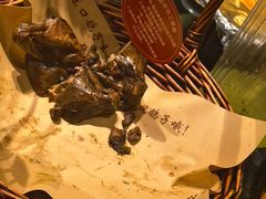 -东口码头·烧鸽子·鱼头泡饼·地方菜(金鹰悦城店)