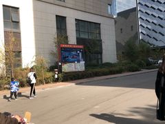 -万达广场(龙湖店)