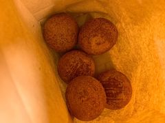 -BHC炸鸡(明洞总店)