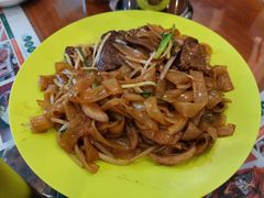 干炒牛河-小龍鳳餐室(番禺路店)