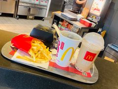 -麦当劳(北京昌金路得来速餐厅店)