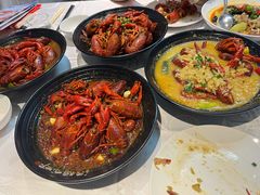 金牌香辣龙虾-洪福龙虾