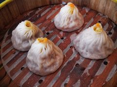 蟹黄小笼包-松鹤楼·非遗·苏帮菜(融科店)