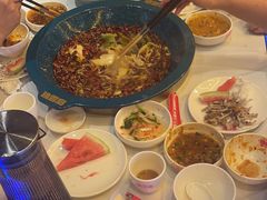-渔香岛美蛙鱼头火锅(威清路店)