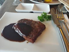 -中央电视塔旋转餐厅