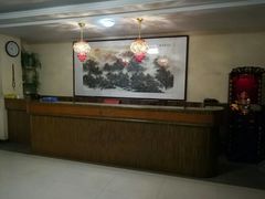 -润东足疗(大源广场店)