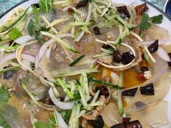 -鹤乡东北菜(崮山路店)