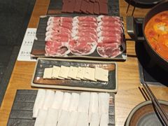 -呷哺呷哺 黄金牧场 (新中关购物中心店)