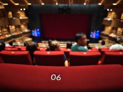 -交通银行前滩31演艺中心