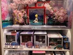 -泡泡玛特POPMART(国金街店)