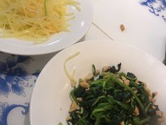 -东方饺子王(新奥购物中心店)