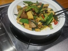-九道菜有鸡鱼头(石鼓路店)