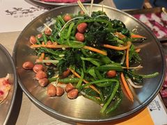陈醋菠菜花生米-西塔老太太泥炉烤肉(沈阳店)