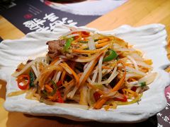 牛肉炒银芽-萤初高端日料王(曲江银泰店)