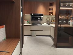 -百安居装修建材卖场(罗湖店)