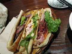 -王记驴火河间驴肉火烧(长青店)