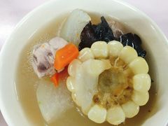 玉米排骨汤-中央财经大学-食堂