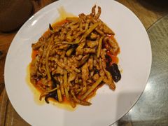 -鑫小城故事·藕汤·家常菜(台北一路总店)