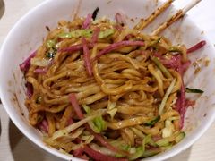 -黑八私房老北京炸酱面