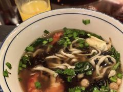 -西安皇冠假日酒店·朱雀咖啡厅