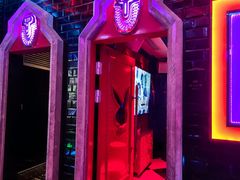 -UK派对KTV(日月广场店)