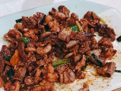 -标记美食新鲜猪杂(兴南大道店)
