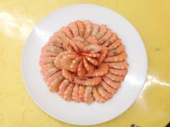 -亚龙湾亚泰商业街