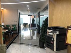 -啄木鸟美国留学(顺城东塔店)
