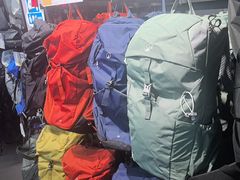 -迪卡侬(西三旗店)