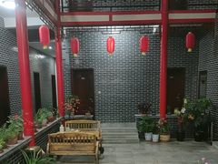 -微山岛春天里酒家