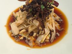 菌子拌甘蔗苗-一坐一忘云南菜(卓悦中心)