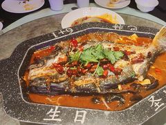 -巴特餐饮6加1音乐餐吧·新疆菜