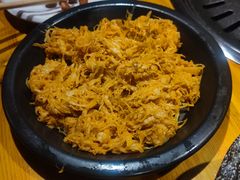 酸菜-那胡同里的小烤肉馆(开发区万达店)