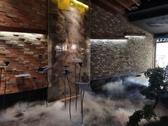 景观位-湊湊火锅·茶憩(杭州湖滨银泰in77店)