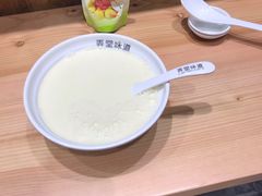 -弄堂咪道-饭香·面香·馄饨香(兴梅店)
