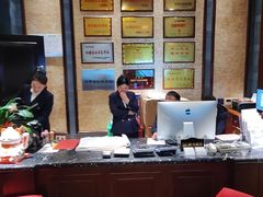 -王府井酒店(金桥港湾店)