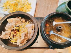 云海肴汽锅鸡-云海肴云南菜(浦江欢乐颂店)