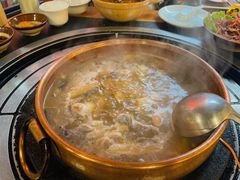 -阿山卓·野生菌火锅·纳西火塘烤肉