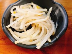 小咸菜-丽虹云南过桥米线(兴工街店)