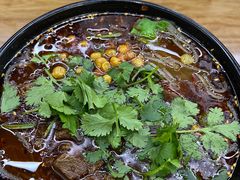 牛肉面-耙豌豆重庆小面