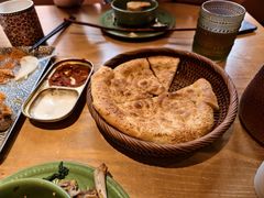 -耶里夏丽·丝路国际·新疆餐厅(浦东区东方路店)