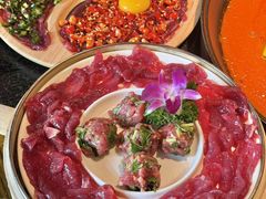 -山城棒棒军手作火锅·天花板手撕水牛鲜毛肚(北京店)
