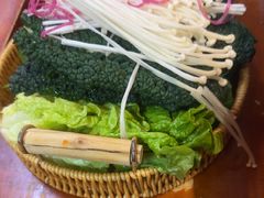 -鸿姐老火锅(静安店)