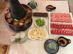-羊家胡同·龙虾烧烤火锅(龙汇路店)